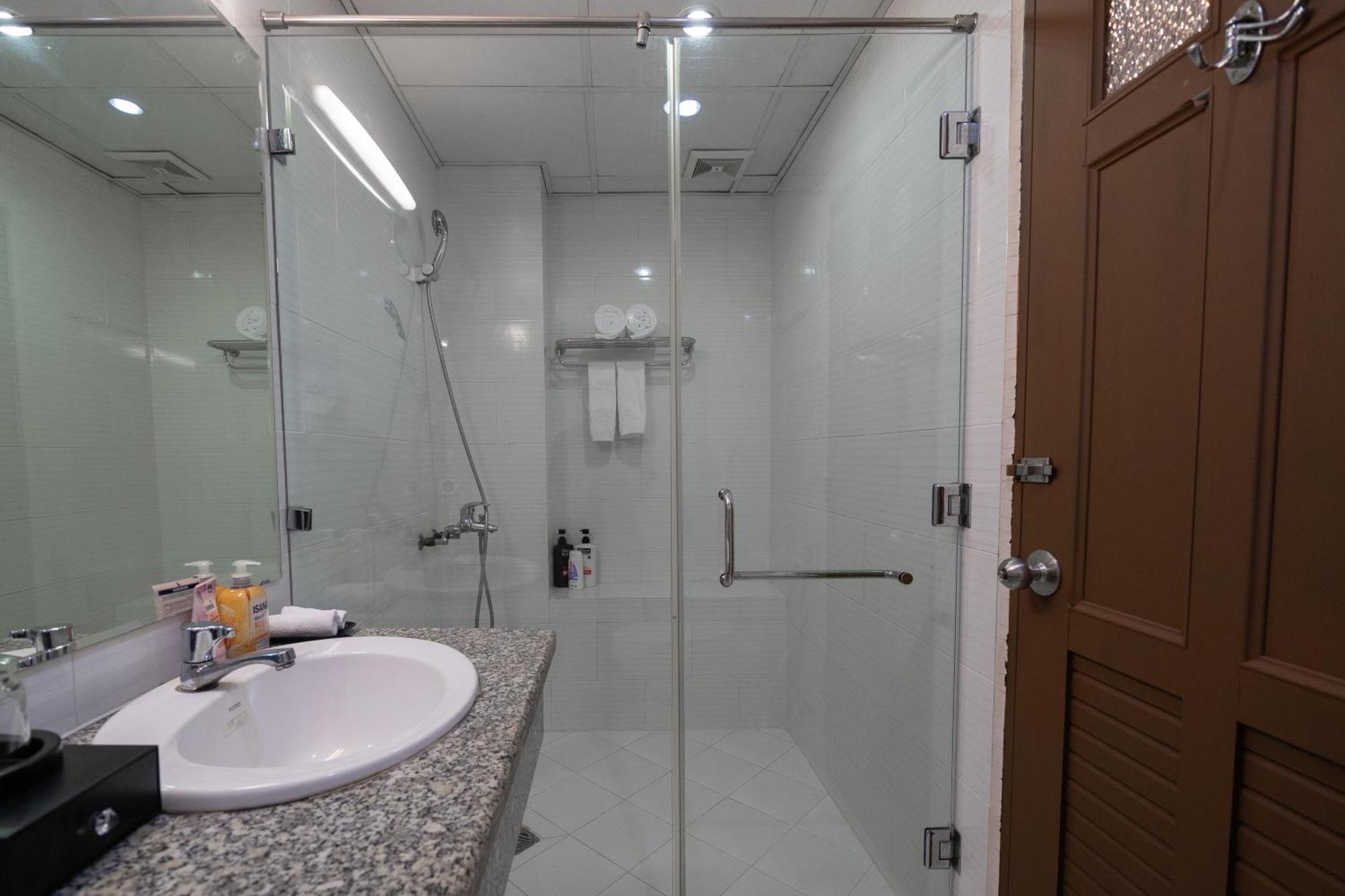 Khách sạn A25 29 Bùi Thị Xuân 3*